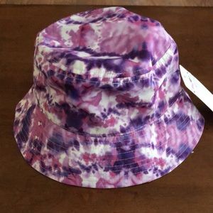 Girl’s Youth size Layer 8 UPF purple tie dye sun protection bucket hat